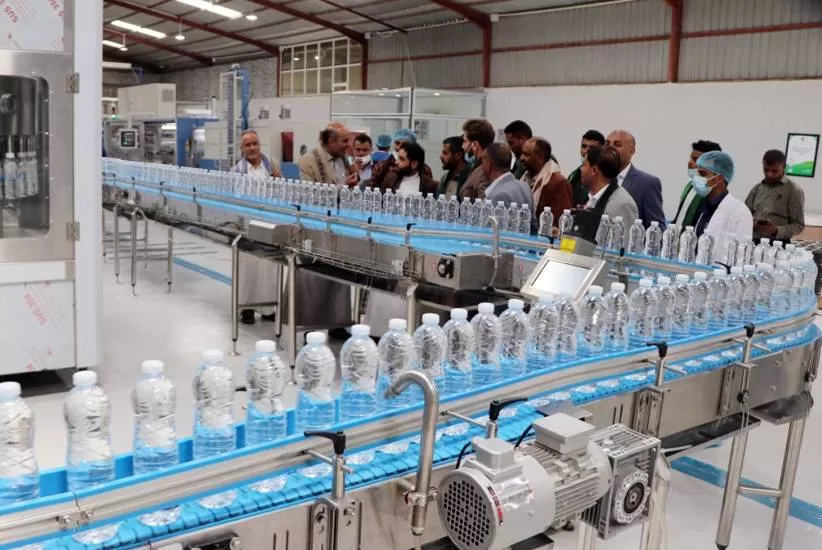 جبايات الحوثيين تُغلق 52 مصنعا للمياه بصنعاء خلال خمس سنوات (تفاصيل) جبايات الحوثيين تُغلق 52 مصنعا للمياه بصنعاء خلال خمس سنوات (تفاصيل)
