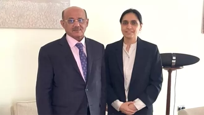 السفيرة البريطانية تدعو لتسريع وتيرة الإصلاحات الاقتصادية في اليمن السفيرة البريطانية تدعو لتسريع وتيرة الإصلاحات الاقتصادية في اليمن