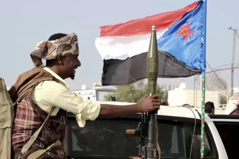 مركز حقوقي: نحو مئة قتيل وانتهاكات واسعة لقوات الانتقالي في سيئون