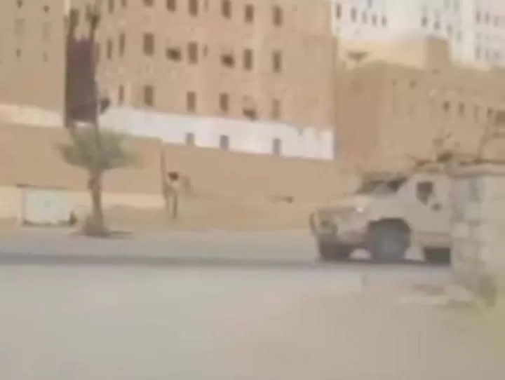 قوات الدعم تنسحب من مواقعها وقوات الحماية تستعيد معسكر نحب في حضرموت (تفاصيل)