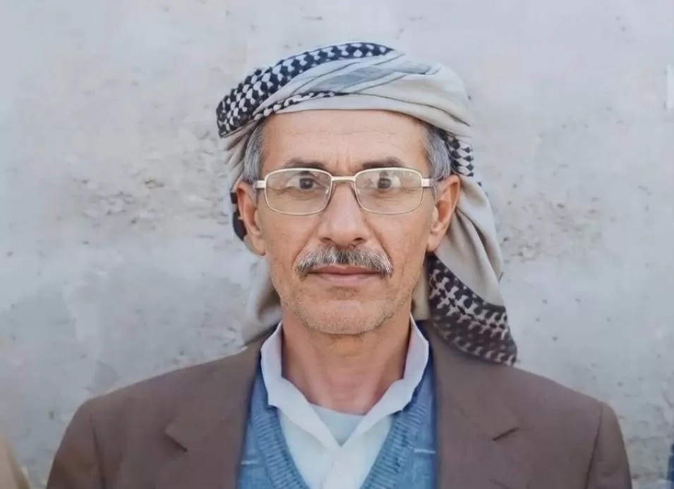 الحوثيون يغتالون شيخًا قبليًا في إب داخل مسجد أثناء صلاة الفجر