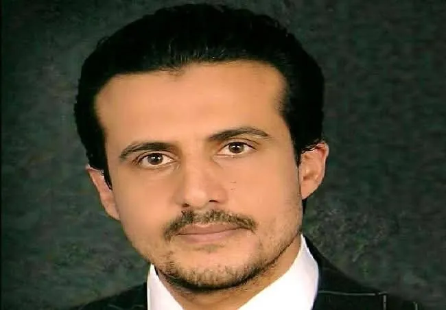 الحوثيون يواصلون اختطاف صيدلي في إب وأسرته تطالب بالكشف عن مصيره