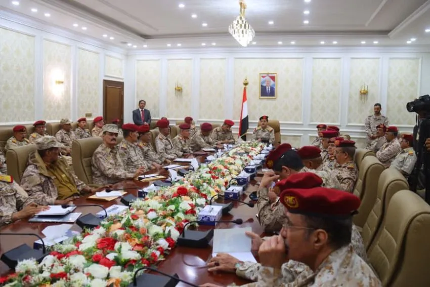 وزير الدفاع يؤكد ترسيخ النظام الإداري وتوحيد بيانات القوات المسلحة