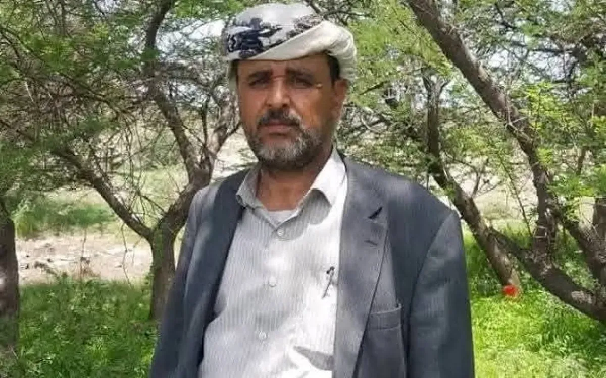 الحوثيون يفرجون عن متهمين بقتل موظف حكومي في رداع