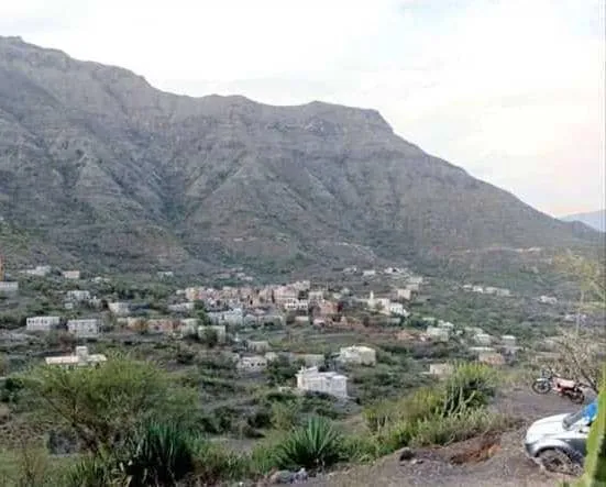 سرقة أسلحة من داخل مقر أمني للحوثيين في إب تثير سخرية واسعة