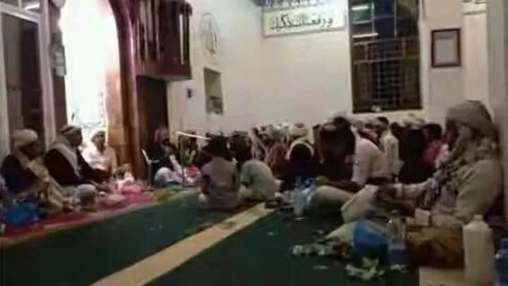 الحوثيون يحولون مساجد في صنعاء إلى سكن وأماكن لتعاطي القات