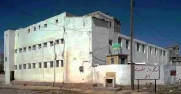 الحوثيون يفرضون الإقامة الجبرية على 400 طالب "سلفي" في إب وذمار