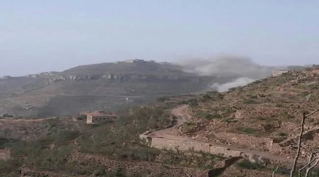 الحوثيون يواصلون فرض حصار خانق على عزلة القحيفة غرب تعز