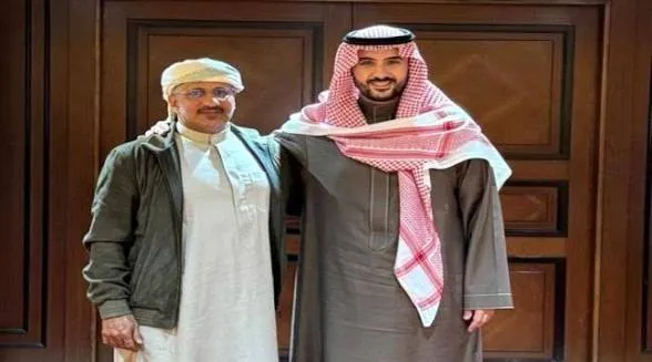 طارق صالح يسلّم كشوفات قواته للسعودية ضمن ترتيبات دمجها على وزارة الدفاع