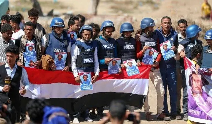تحذيرات محلية ودولية من انهيار بيئة العمل الإعلامي في اليمن (تفاصيل)
