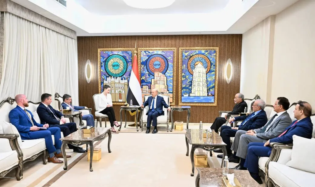 الرئيس العليمي: المراهنة على اعتدال النظام الإيراني يقود المنطقة لمزيد من الفوضى