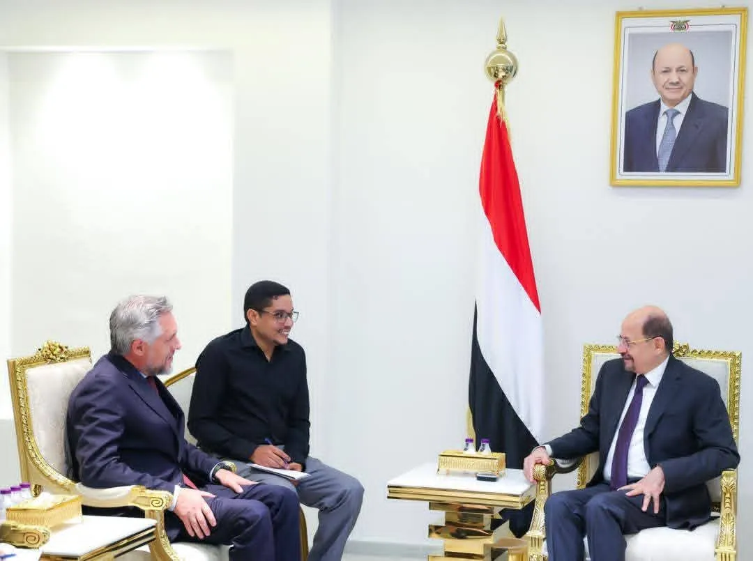 الزنداني يؤكد تعزيز الشراكة مع الاتحاد الأوروبي وفرنسا لدعم الإصلاحات