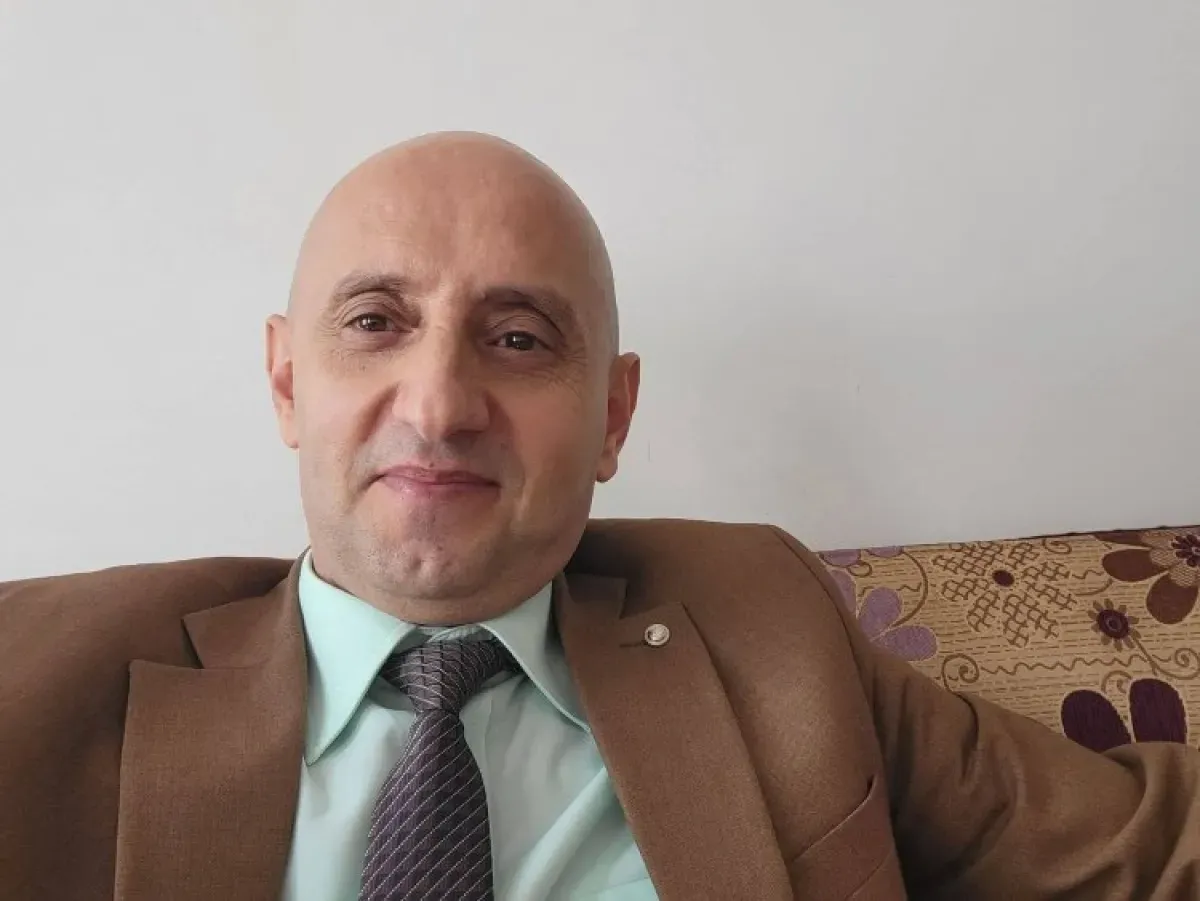 أسرة صحفي مختطف لدى الحوثيين توجه مناشدة لكشف مصيره والإفراج عنه
