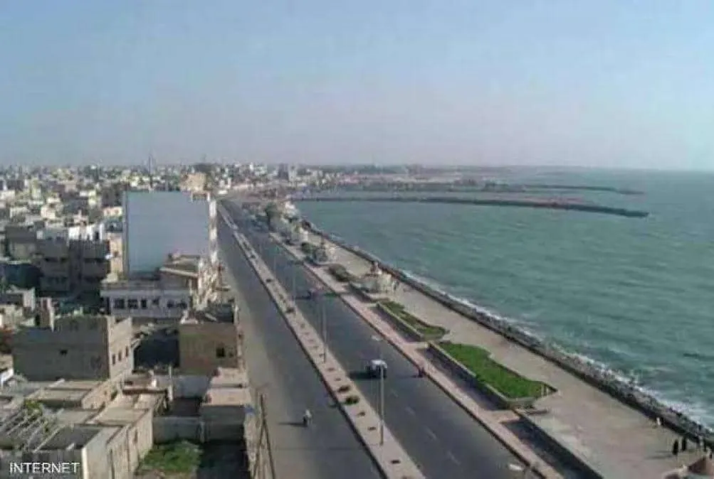 الحوثيون يصدرون حكماً بإخلاء عشرات الأسر من منازلهم في الحديدة