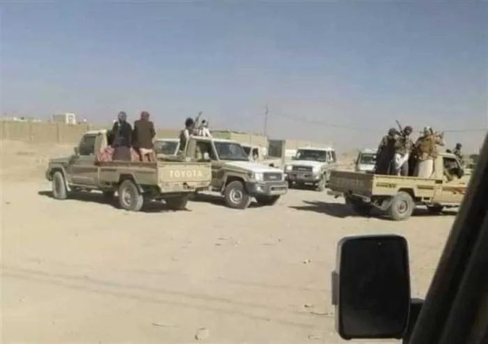مقتل شخصين وإصابة 9 آخرين في اشتباكات بين القبائل والحوثيين بالجوف