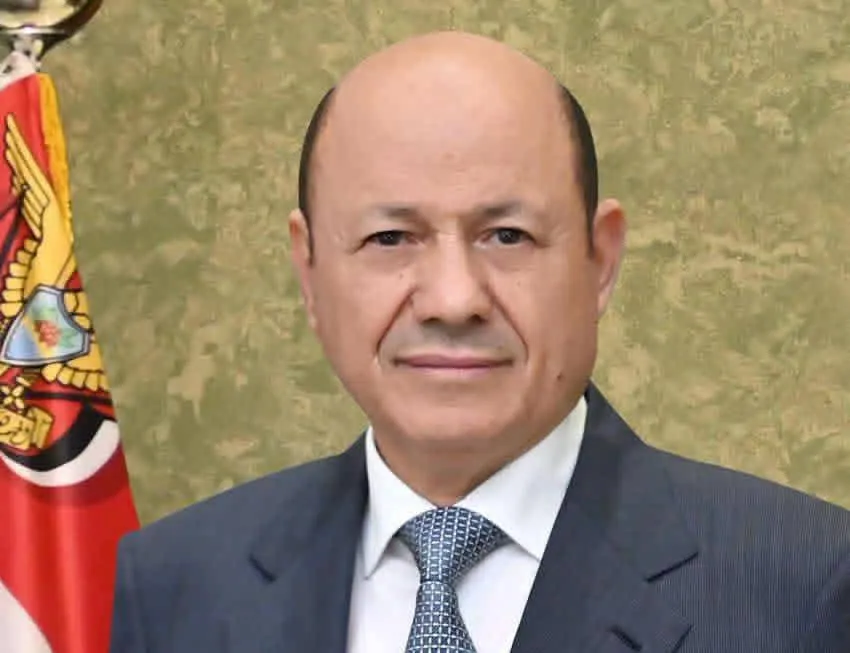 العليمي: وجهنا برفع الجاهزية لحماية السيادة اليمنية والحوثيين يتحملون مسؤولية التصعيد