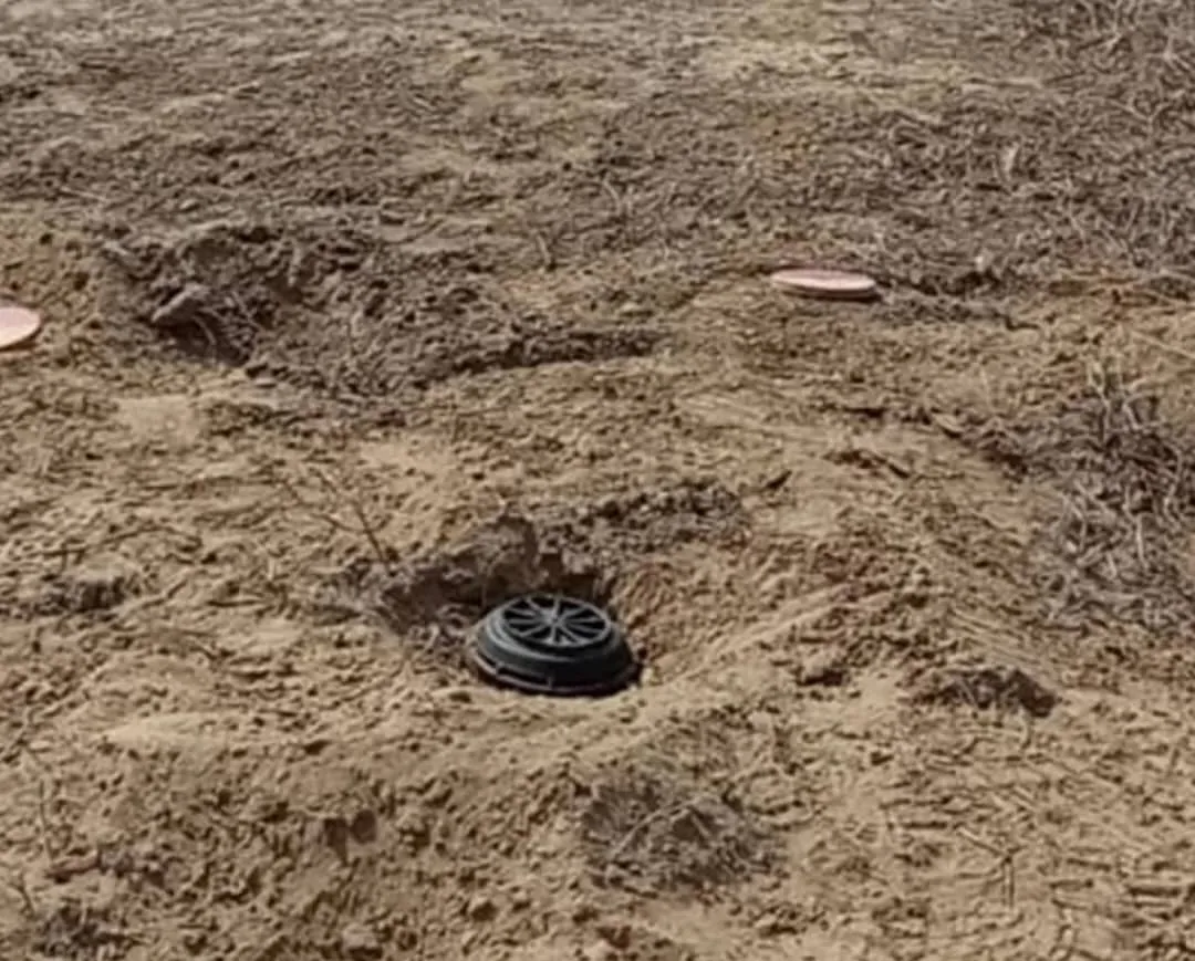 إصابة طفلين جراء انفجار لغم حوثي في منطقة طياب البيضاء